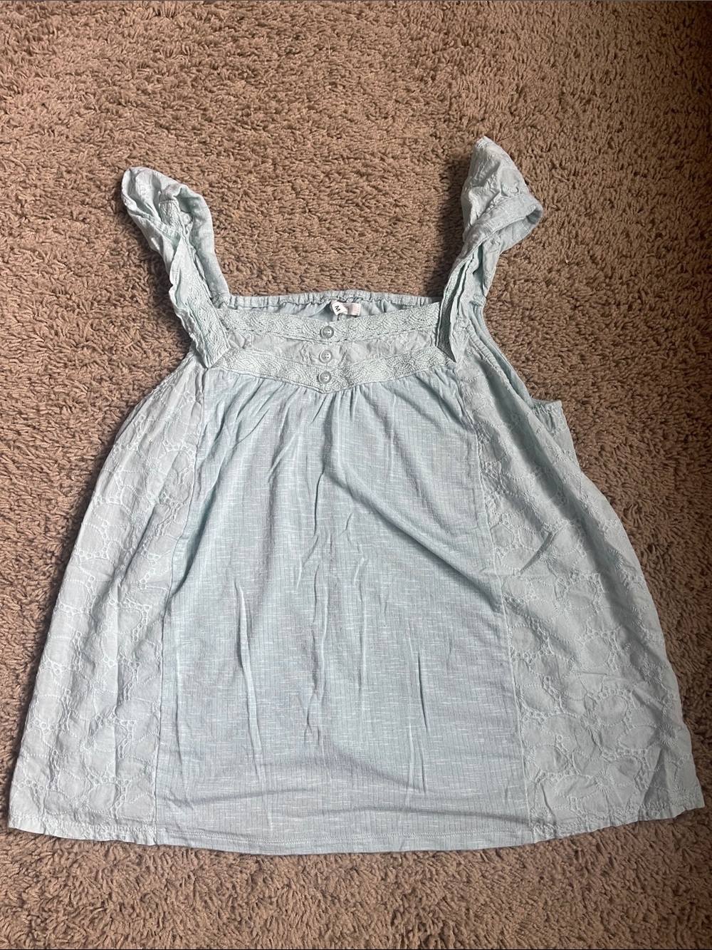 Light Blue Lace-Tank top flowy women’s